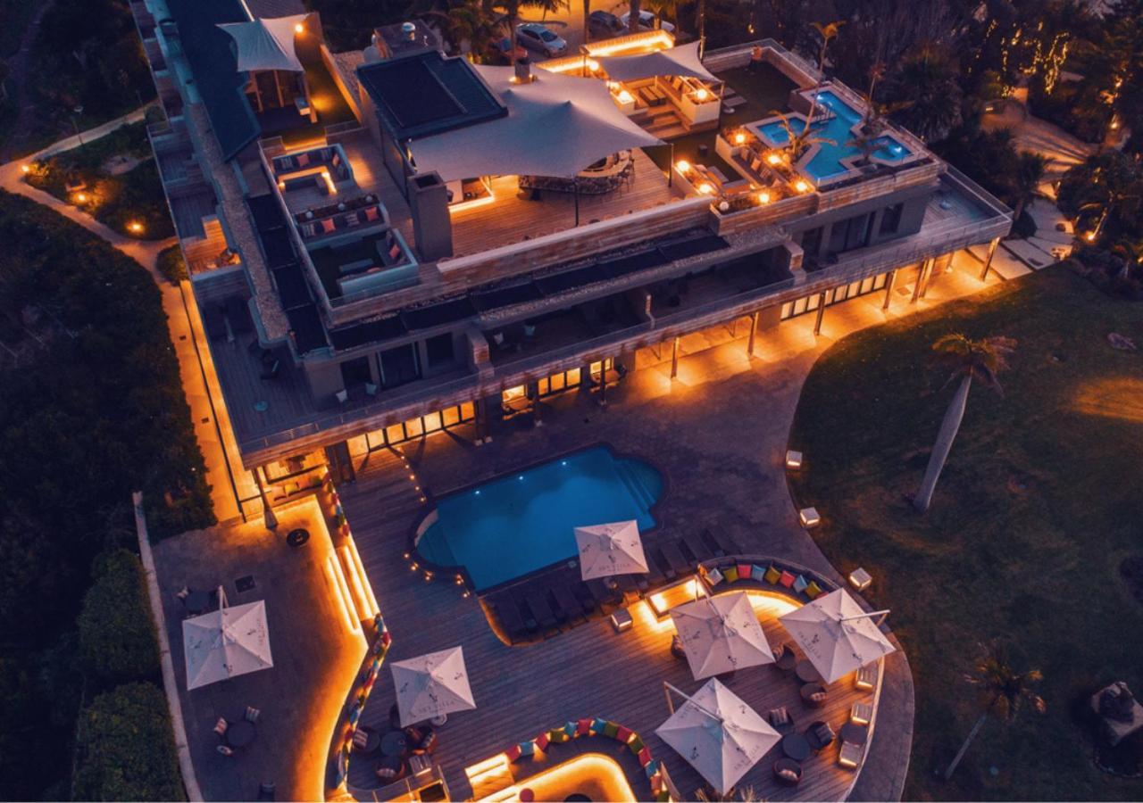 Sky Villa Boutique Hotel By Raw Africa Collection Plettenberg Bay Ngoại thất bức ảnh Aerial view of the hotel