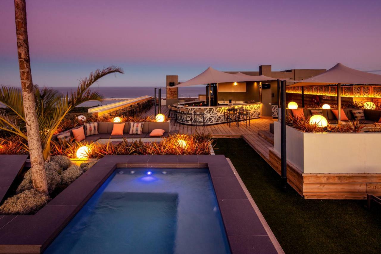 Sky Villa Boutique Hotel By Raw Africa Collection Plettenberg Bay Ngoại thất bức ảnh The Cape Town rooftop bar