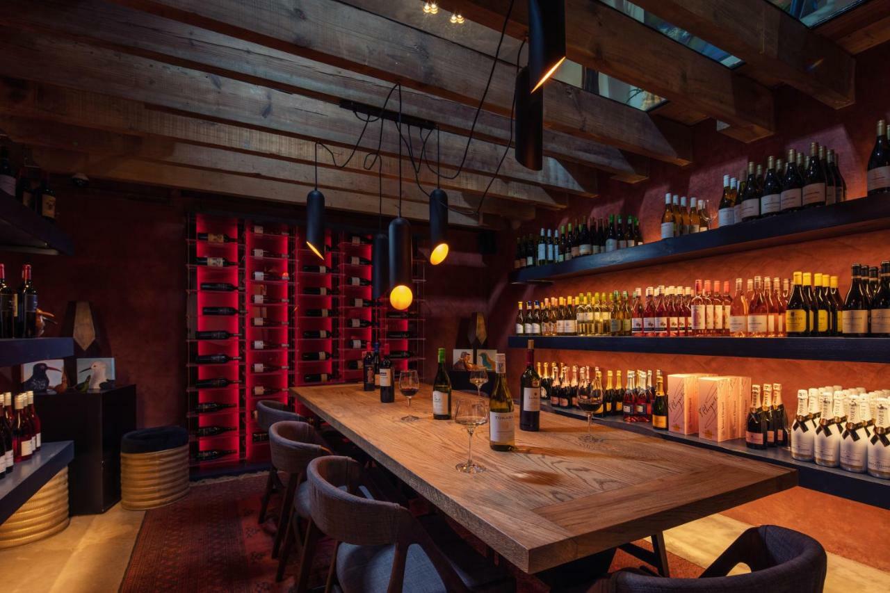 Sky Villa Boutique Hotel By Raw Africa Collection Plettenberg Bay Ngoại thất bức ảnh The bar at the restaurant